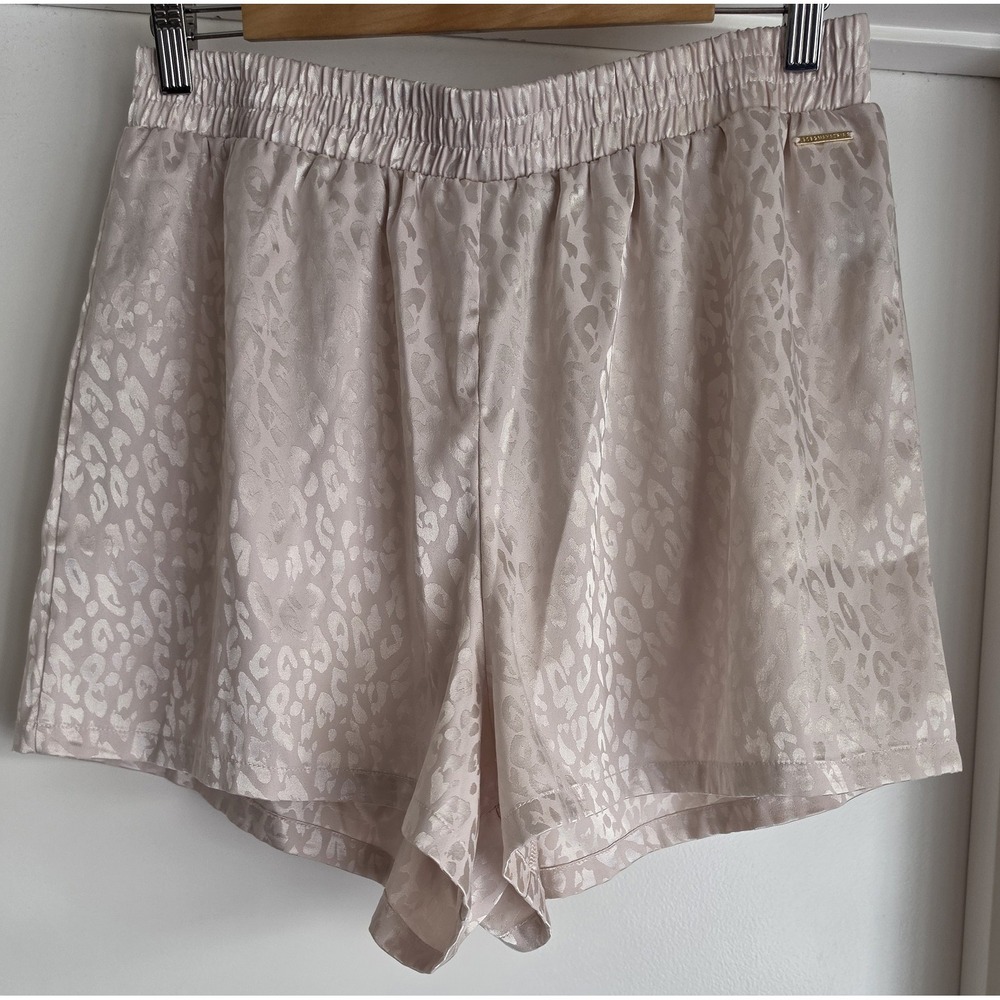 BCBGMAXAZRIA Shorts XL Beige Satin Leopard Animal Print Women Bermuda